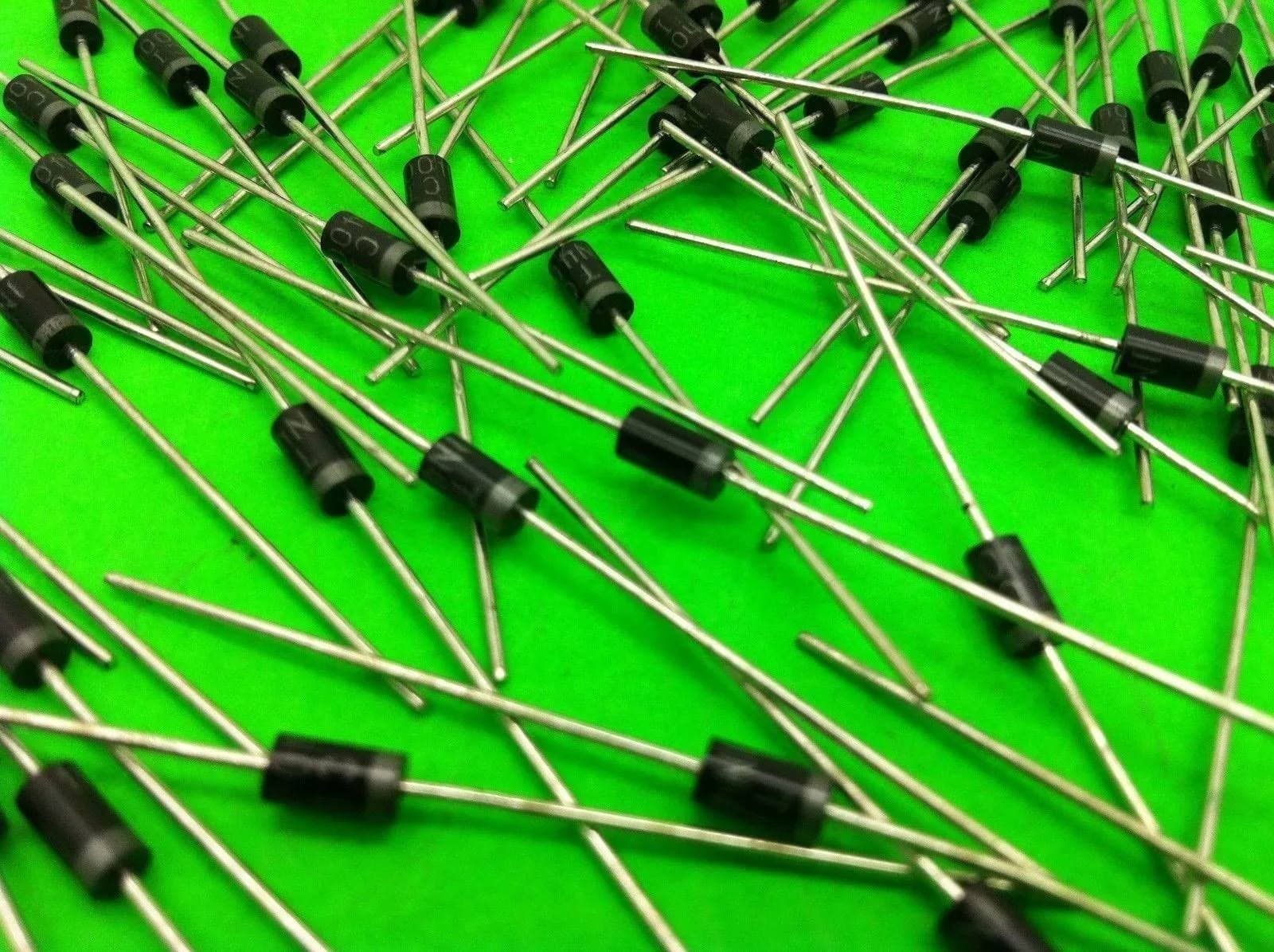 3700-units min. Motorola/Nat Or Equiv - Diode 68V zener diode - 1N4760LL41 - 1N4760LL41