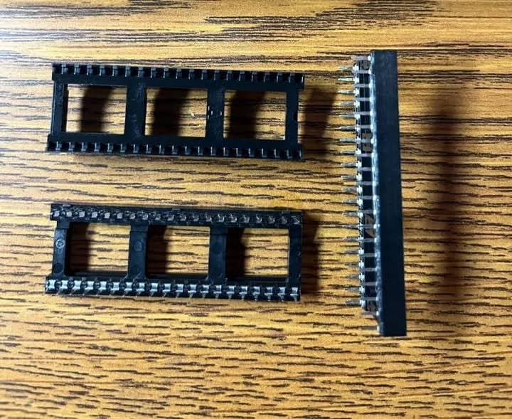 2133-units min. Augat - Socket - 240-AG129D - 240-AG129D