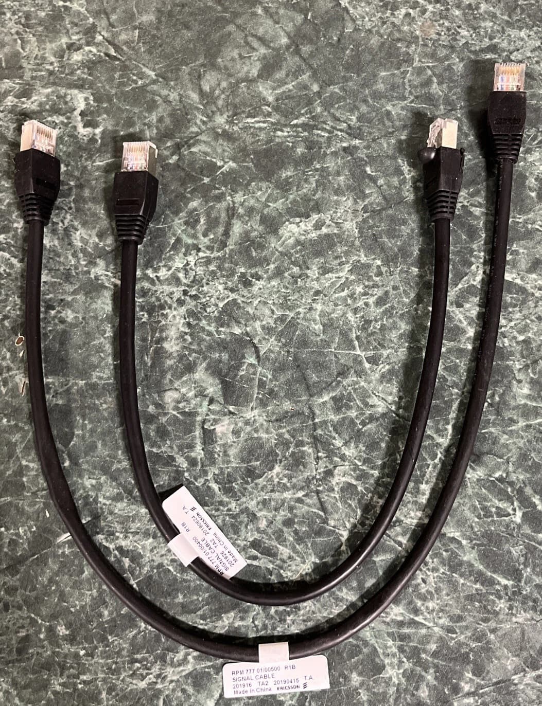 4-units min. Ericsson  Cable With Connector/ Signal Cable - RPM77701/00400