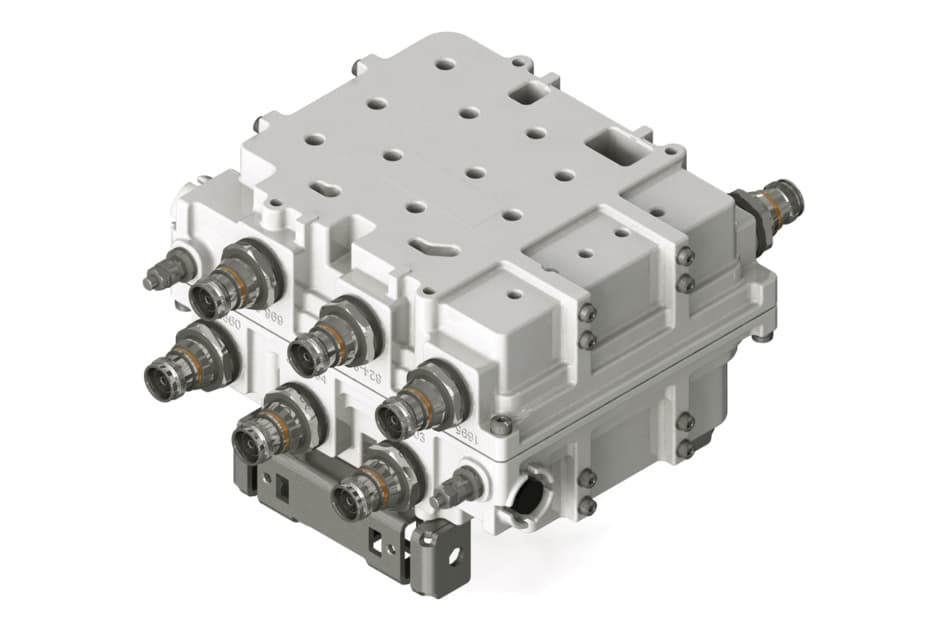 ANDREW an Amphenol company CBC7823T-DS-43 - *Twin Triplexer 700/850/1695-2360, DC Se