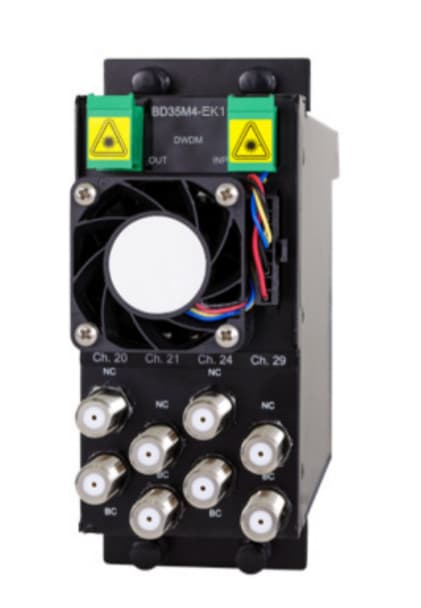 Arris BD35M4EK1H02FSAS  Ch3 Double Density Mux Backplate; Multiplexes The Output Of A Set Of 4 Extmod Transmitters, Model Ht3562h, Of Itu Channels 21, 28, 33 & 39, Into A Single Output (includes Cascade Port); 2 Slots Wide, Sc/apc Connectors.