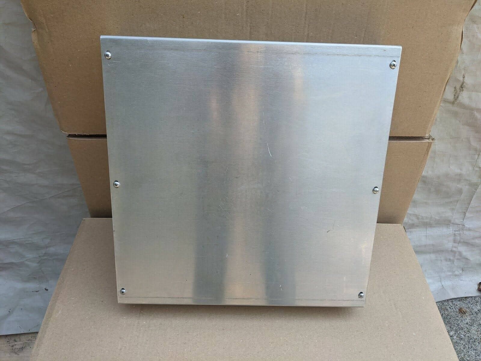 Rosenberger FB-15-ABOX - 18 X 18 X 3 ALUMINUM EXCESS FIBER STORAGE BOX WITH PIPE MOUNTING HARDWARE