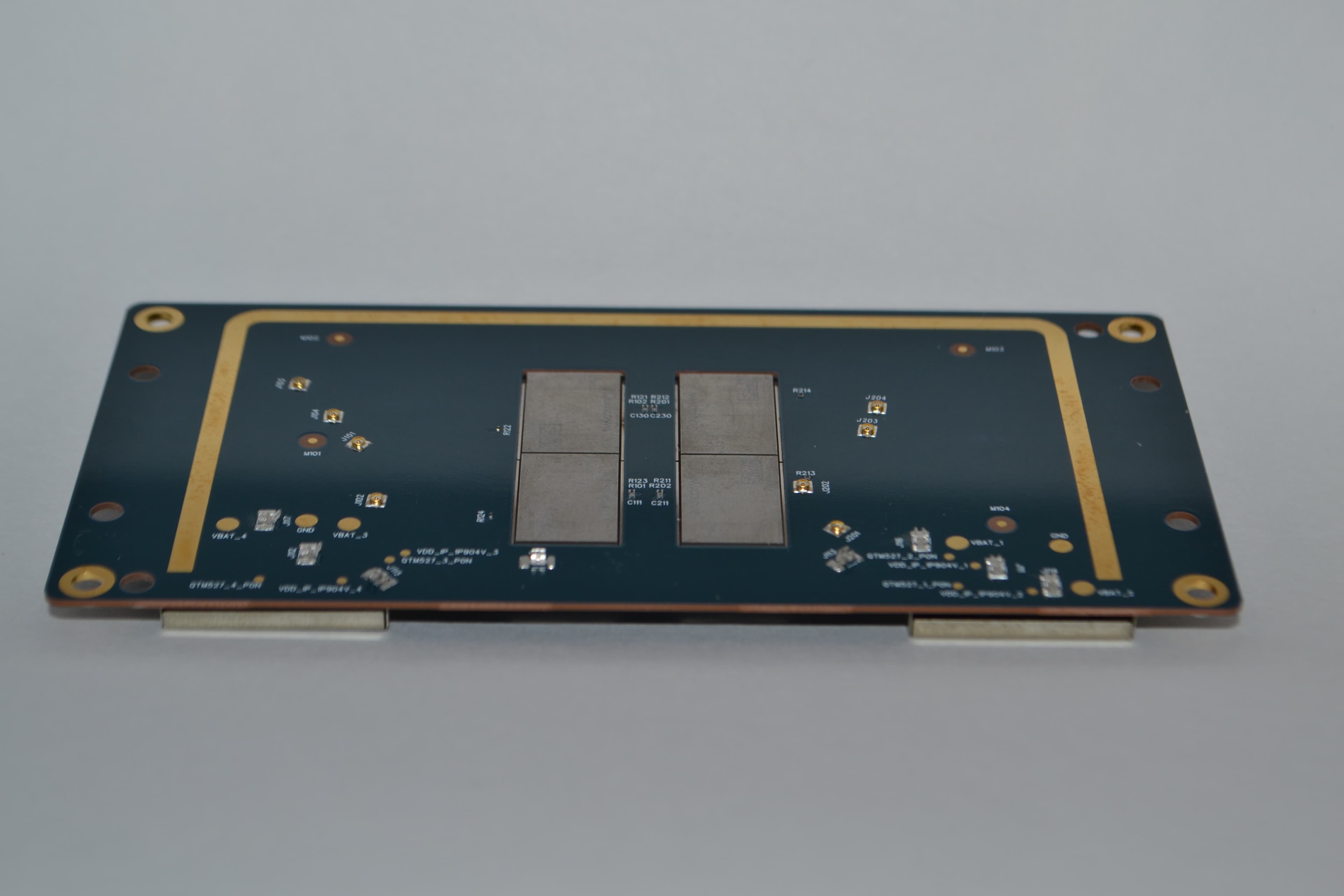 Quectel RA510T-US - mmWave RF carrier board