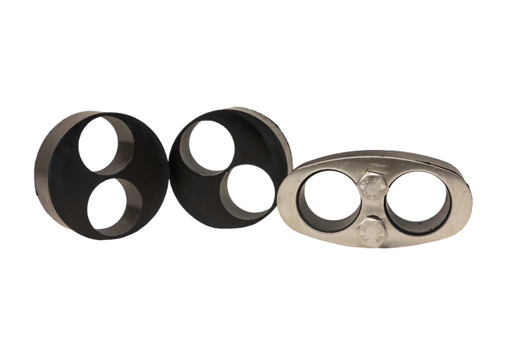 5-units min. Rosenberger  Kit includes nema 4/4x round rubber insert with 2 holes 28.5mm. 1 oval port assem. for -8C include 2 - RR-ATT-4AWG
