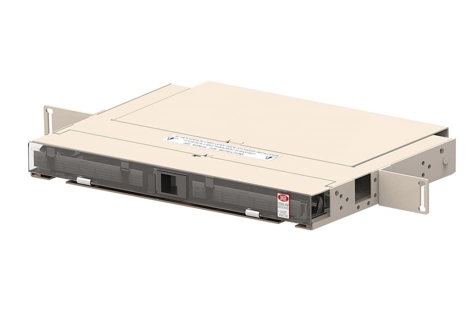 CommScope FPX-1FRP07-242 - {noisrt000400} 1ru 24 Port Sc-upc Fpx Patchsplice Pnl With 900um Tails Trays Fpx-1frp07-242