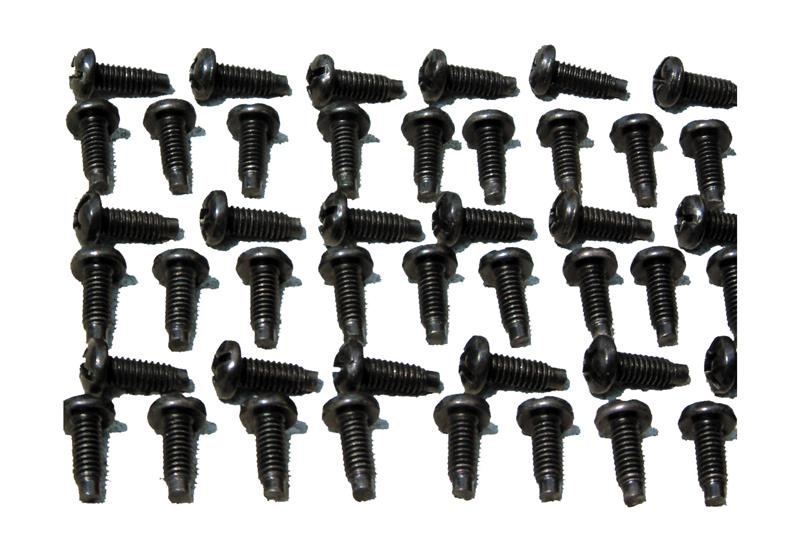 5-units min. Chatsworth Products (CPI) Chatsworth Products (CPI) 40605-001 - Ncfxgf000318 Chtwth Scr 12-24 X 5/8in Cbo Ph Pt Priced Pack 50 - 40605-001
