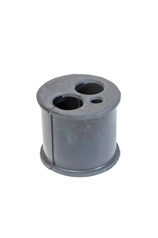 Rosenberger CX684-2610 - Hanger Adapter Grommet For One Fiber Trunk And Wr-vg66st-brd Cable. Used With 2-1/4 Snap-in Two Hangers & 2-1/4 Double Clamps (kit Of 10)