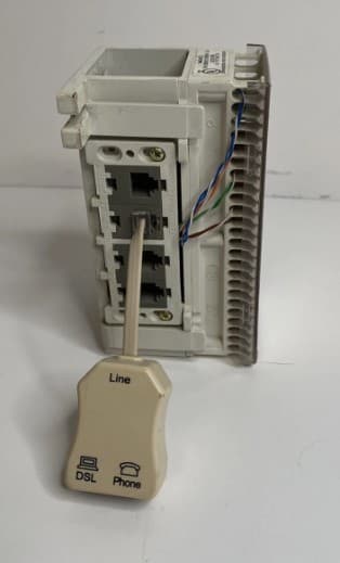 Siemon M425-MBT-2 - Interface Multi-network 8 Jacks S66m425
