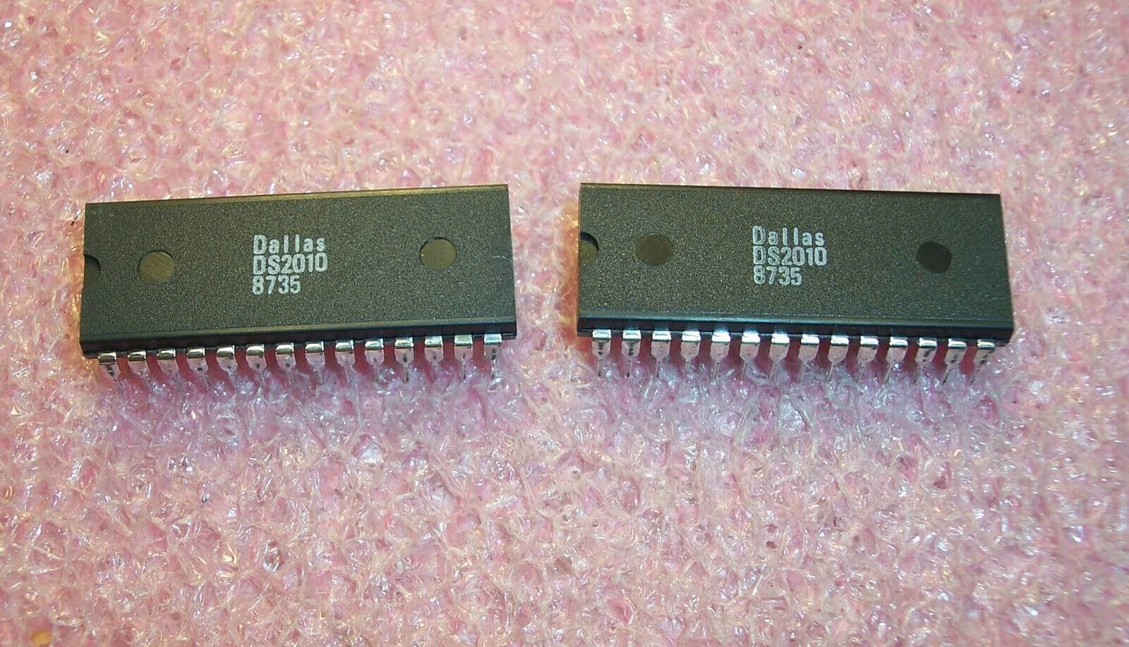 37-units min. Dallas Semi - Ic DS2010 - DS2010