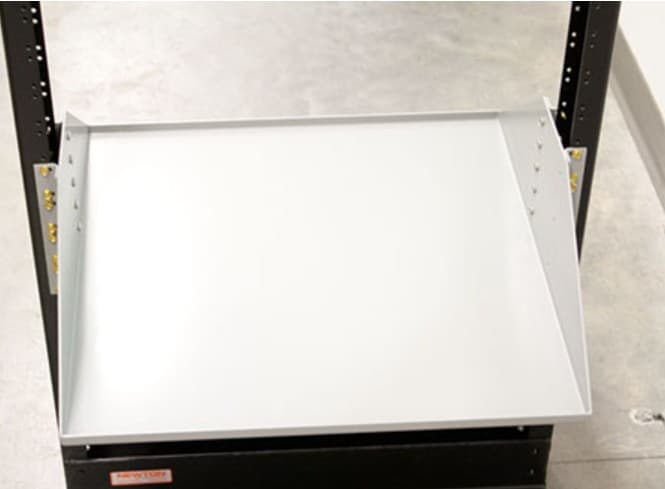 Newton Instrument Company 2230430130 - Nienfr000231 Battery Shelf 22in D For 19in Eq Rack 3in Rails Gray