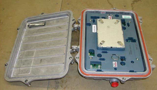 C-COR NL26DDJ-KB6B2B1 - Amplifier Le 870mhz-439.25 Als